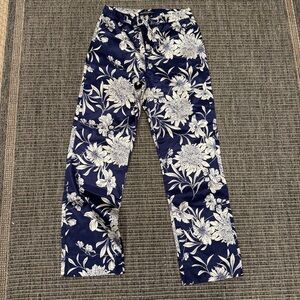 Brandy Melville Navy and White Floral Straight Leg Pants